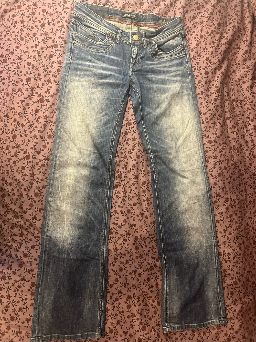 Y2K low rise boot cut dark wash faded jeans